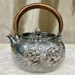 大得価格安 J5963銀製茶器 茶道具 工芸品の通販 by J&K株式会社s shop｜ラクマ 銀瓶 蓮の花模様 銀瓶 鉄瓶 最安値新品