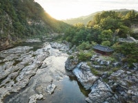 자연과 지리<멀티미디어 자료<지역N문화 테마 멀티미디어 자료<자연이 주는 선물, 명승지와 절경<지역N문화 테마