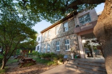 댕기머리 소녀들의 야무진 만세 함성, 목포 정명여자중학교 구 선교사... 댕기머리 소녀들의 야무진 만세 함성, 목포 정명여자중학교 구 선교사 사택