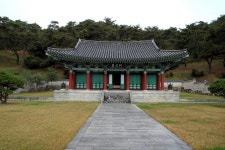 고경명의병장을 배향한 포충사<국난극복 민중의 힘, 의병<지역N문화 테마 고경명의병장을 배향한 포충사