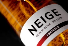 Neige Ice Cider - Brand Identity & Packagings :: Behance Neige Ice Cider - Brand Identity & Packagings - Michel Valois