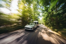 Porsche Cayenne - Airstream Roadtrip | Behance Porsche Cayenne - Airstream Roadtrip