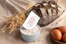 Tozzo di Pane on Behance Tozzo di Pane