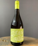 Drawings on Mucho Mas wine labels :: Behance Drawings on Mucho Mas wine labels