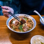 강남역 미엔아이 :: Behance 강남역 미엔아이 - dohyung kwon