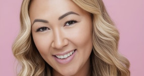 Female Founders: Nikki Huebner of Endure Beauty On The Five Things You Need To Thrive and Succeed as a Woman Founder | by Doug... 