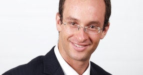 Omer Reiner of FL Cash Home Buyers: Five Strategies I Used To Grow My Business To Reach Seven Figures In Revenue | by Doug C.... 