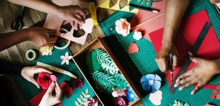 Craft Corner: String Art. We’re all about family here at Mumzy…… | by Mumzy | Medium Craft Corner: String Art