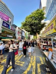 [korea blog] day trip to seoul: insadong, myeongdong & more | summer in korea is hot af | lots of pictures taken | by Celeste... 