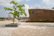 시흥 갯골생태공원. 얼마 전까지만 해도 서해를 거의 본 적이 없어서 갯벌이라는 것도… | by Hyeonmin Seo | Medium 시흥 갯골생태공원