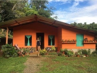 Su Casa es Mi Casa. My first day as a temporary Tico | by Maura Noll | Humans of UGA Costa Rica | Medium Su Casa es Mi Casa
