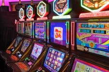 What is a Progressive Slot Machine? | by MintDice | Bitcoin News Today & Gambling News | Medium What is a Progressive Slot Machine?