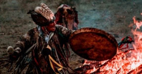 두터운 가죽, 그리고 몽골 샤먼의 향로 | 텀블벅 - 크리에이터를 위한 크라우드펀딩 두터운 가죽, 그리고 몽골 샤먼의 향로