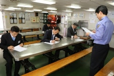 서해해양경비안전본부‘경비함정서 치러진’함정조리사 면접:내외신문 ≪내외신문≫ 서해해양경비안전본부‘경비함정서 치러진’함정조리사... 