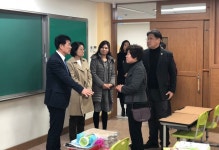 화성시의회, 개교 앞둔 동탄2신도시 초등학교 점검:내외신문 ≪내외신문≫ 화성시의회, 개교 앞둔 동탄2신도시 초등학교 점검