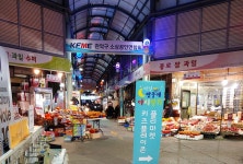 아닌 밤중에 야시장 관악 신사시장에서...:내외신문 ≪내외신문≫ 아닌 밤중에 야시장 관악 신사시장에서...