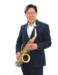 낭만닥터 이영만의 모정 영화제작 확정:내외신문 ≪내외신문≫ 낭만닥터 이영만의 모정 영화제작 확정