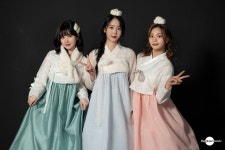 한복입은 비비지 멤버들 - BATTLEPAGE
