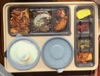 본도시락이 먹기 참 좋긴 함 - BATTLEPAGE