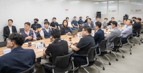 “안전은 쿠팡의 최우선 순위” 물류 파트너사와 함께해요 - 쿠팡 뉴스룸