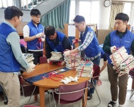 도서관이 ’북적북적’, 지식이 ‘쑥쑥’ -2019 Enabling People 자원봉사 대축제 북적북적 도서관이 ’북적북적’, 지식이... 