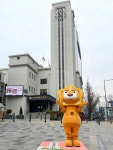 시계탑에서 인생샷 남기자…서울시의회, 시계탑 포토존 공개 | 서울특별시 미디어재단 TBS