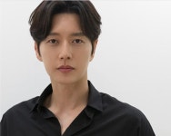 사극 두려웠다…이준, 붉은 단심 출연 결정에 장혁이 미친 영향
