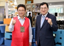 부산신항 주간선도로 9년만에 뚫렸다 | 한국일보