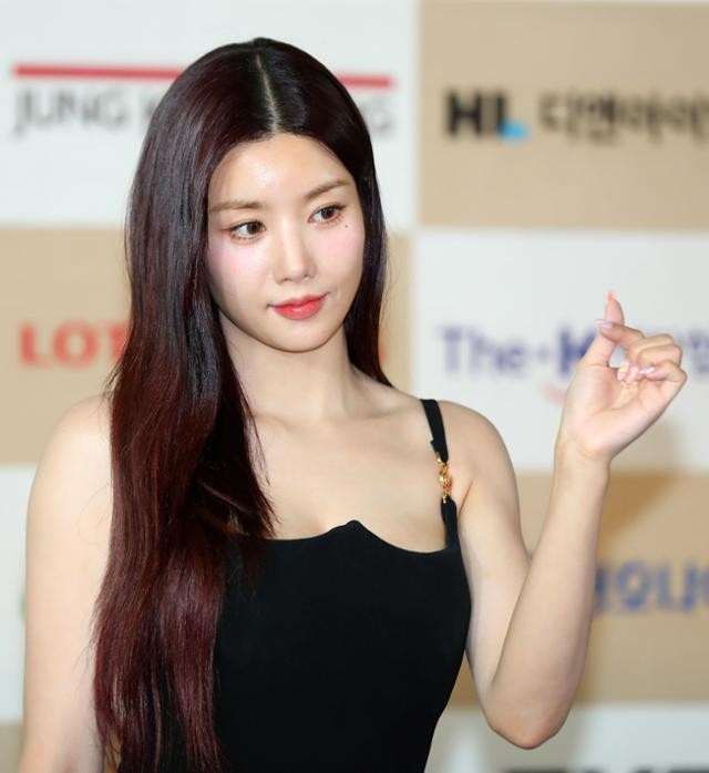 뉴진스의 악플러에 강력 대응…어도어, 딥페이크 범죄에도 법적 조치 예고