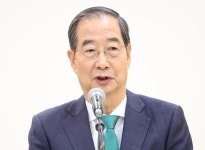 민주당 전략기획위원장에 여론조사 전문가 이근형 내정 | 한국일보