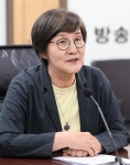 [금주의 책] 7살, 놀이로 책을 시작할 나이 | 한국일보