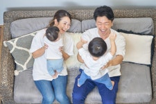 구독+ㅣ한국일보