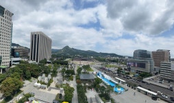 오슬로·뉴욕처럼… 세종문화회관, 옥상 열고 무대 뒤 밝힌다-문화ㅣ한국일보