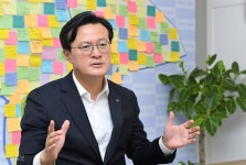 한국일보 : > 한국일보 : 세상을 보는 균형