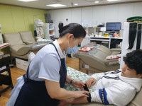 신종 코로나바이러스 여파로 잔뜩 움츠린 헌혈의 집