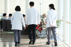 New ministry to tackle falling birthrate to be launched: Yoon - The Korea Times New ministry to tackle falling birthrate to be... 