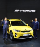 기아차, 역대급 가성비 스토닉 출시 | 서울경제 기아차, 역대급 가성비 스토닉 출시