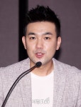 진행하는 김선근 아나운서 (으라차차 만수로 제작발표회) | 서울경제 진행하는 김선근 아나운서 (으라차차 만수로 제작발표회)