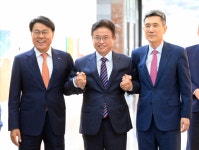 포스코 2030년까지 포항 등에 73조 투자…지역경제 기대감 ‘쑥’ | 서울경제 포스코 2030년까지 포항 등에 73조 투자…지역경제 기대감... 