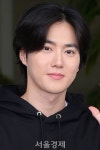 엑소 수호, 반듯한 잘생김 [SE★포토] | 서울경제 엑소 수호, 반듯한 잘생김 [SE★포토]
