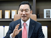 한국투자증권, 2708억 출자해 글로벌 투자 드라이브 | 서울경제 한국투자증권, 2708억 출자해 글로벌 투자 드라이브