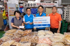 광양제철소, 포스코 PHP 봉사단과 함께 ‘착한 선(先)결제’ 나서... 뉴스룸 광양제철소, 포스코 PHP 봉사단과 함께 ‘착한 선(先)결제’ 나서