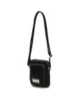 [질스튜어트][CITY BAG] 로고 메탈 포인트 블랙 미니크로스백 JAWA4E911BK [W CONCEPT]