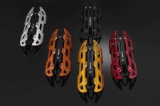BIKERS マフラーガード ブラック PCX125／150 10-17 《バイカーズ［PLOT］ H0352-BLK外装　バイカーズ》：バイク... 