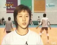 시선 강탈중인 우리 누나.gif - DogDrip.Net 개드립