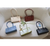 [모던 스퀘어 프레임 숄더 백] My Classy Style, ODE