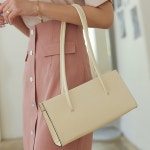 [모던 스퀘어 프레임 숄더 백] My Classy Style, ODE