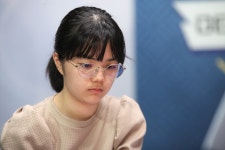양건, 스미레 3연승 저지 양건, 스미레 3연승 저지 