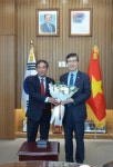 호치민 홍방 (Hong Bang) 국제대학교 총장 접견 상세보기|공관 활동사항 | 주호치민 대한민국 총영사관 주호치민 대한민국 총영사관 