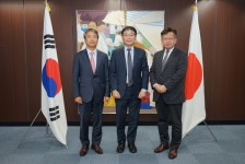 하나은행 오사카지점장 내방(4.07) 상세보기|총영사관 활동 | 주오사카 대한민국 총영사관 주오사카 대한민국 총영사관 